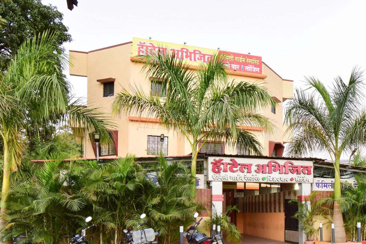 Spot On 66795 Hotel Abhijeet Otur Luaran gambar