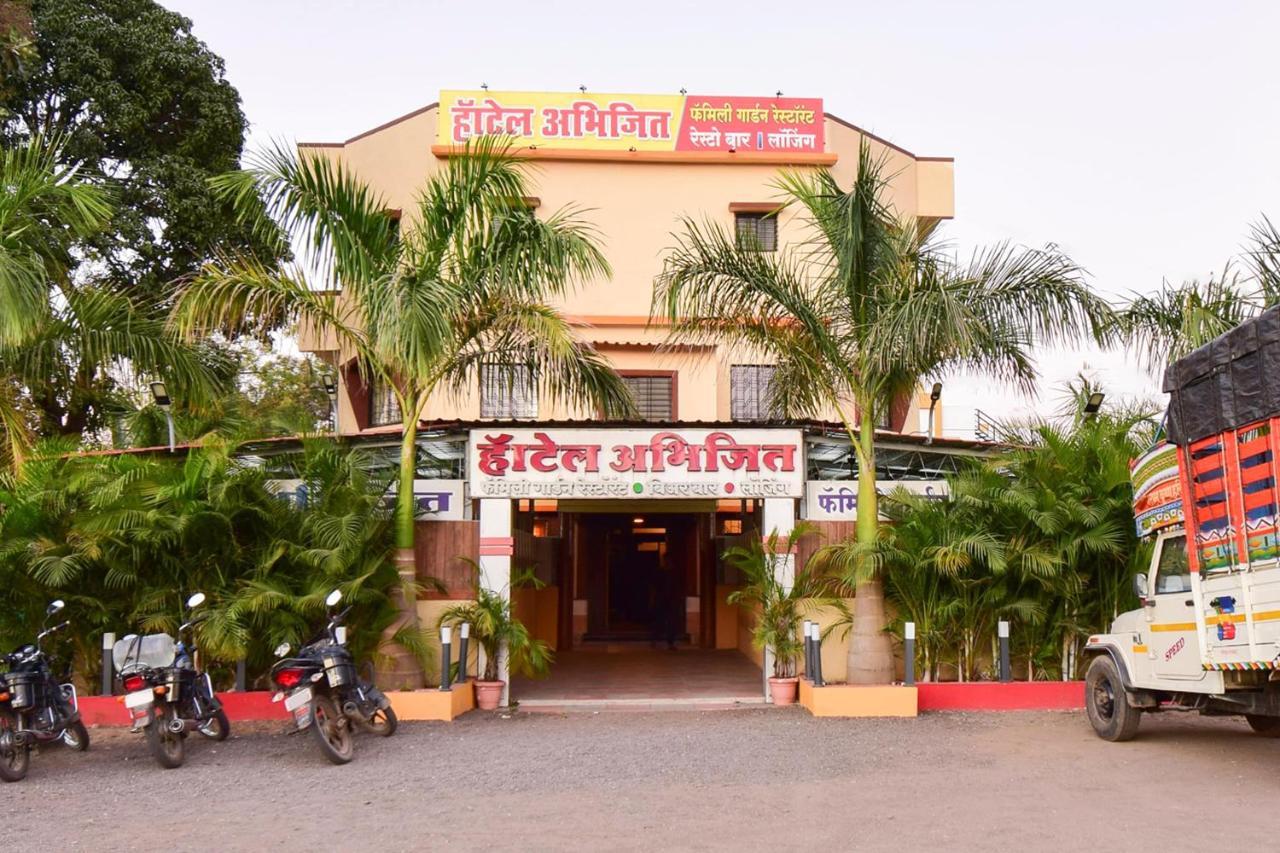 Spot On 66795 Hotel Abhijeet Otur Luaran gambar