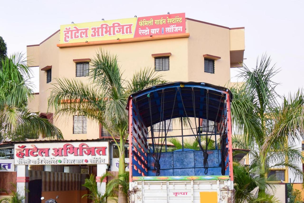 Spot On 66795 Hotel Abhijeet Otur Luaran gambar